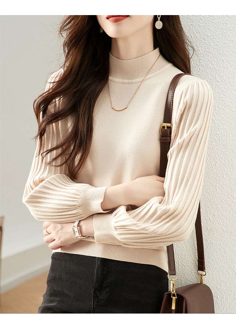 イエベ春/イエベ秋服　ふんわり袖モックネックニット