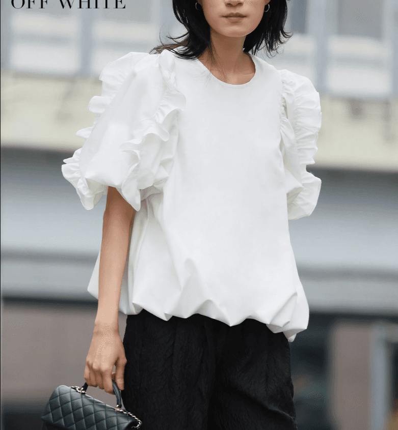 イエベ春服　華やか袖フリルゆったりブラウス