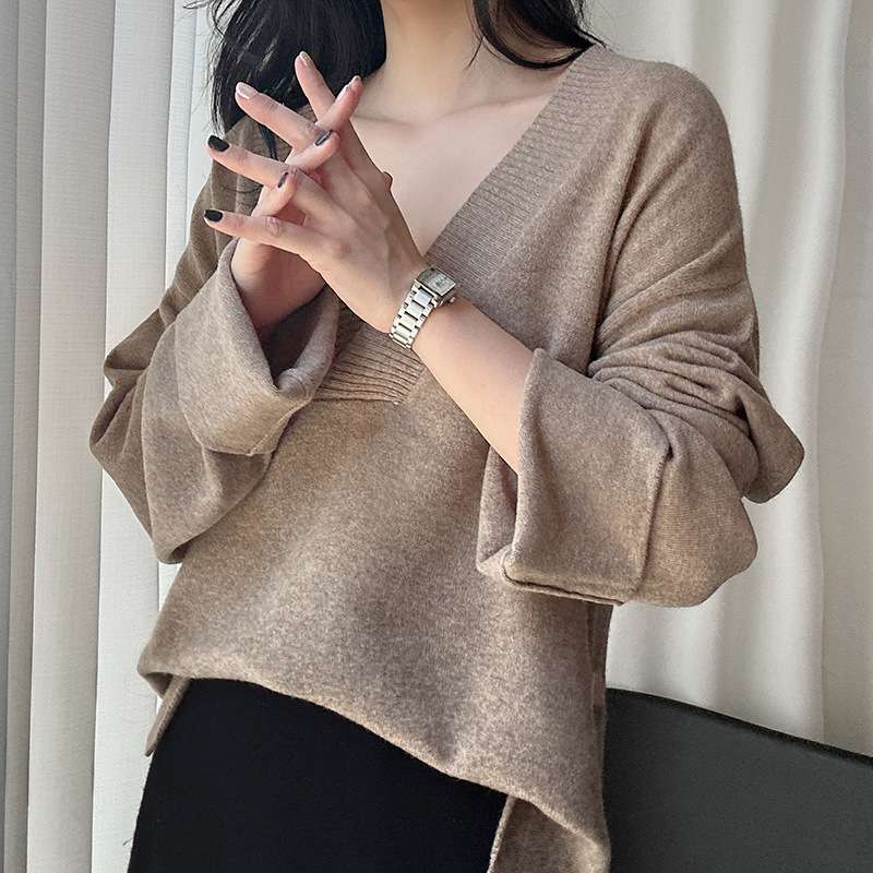 イエベ春/イエベ秋服　深Vネック リブ編み ゆるふわニット