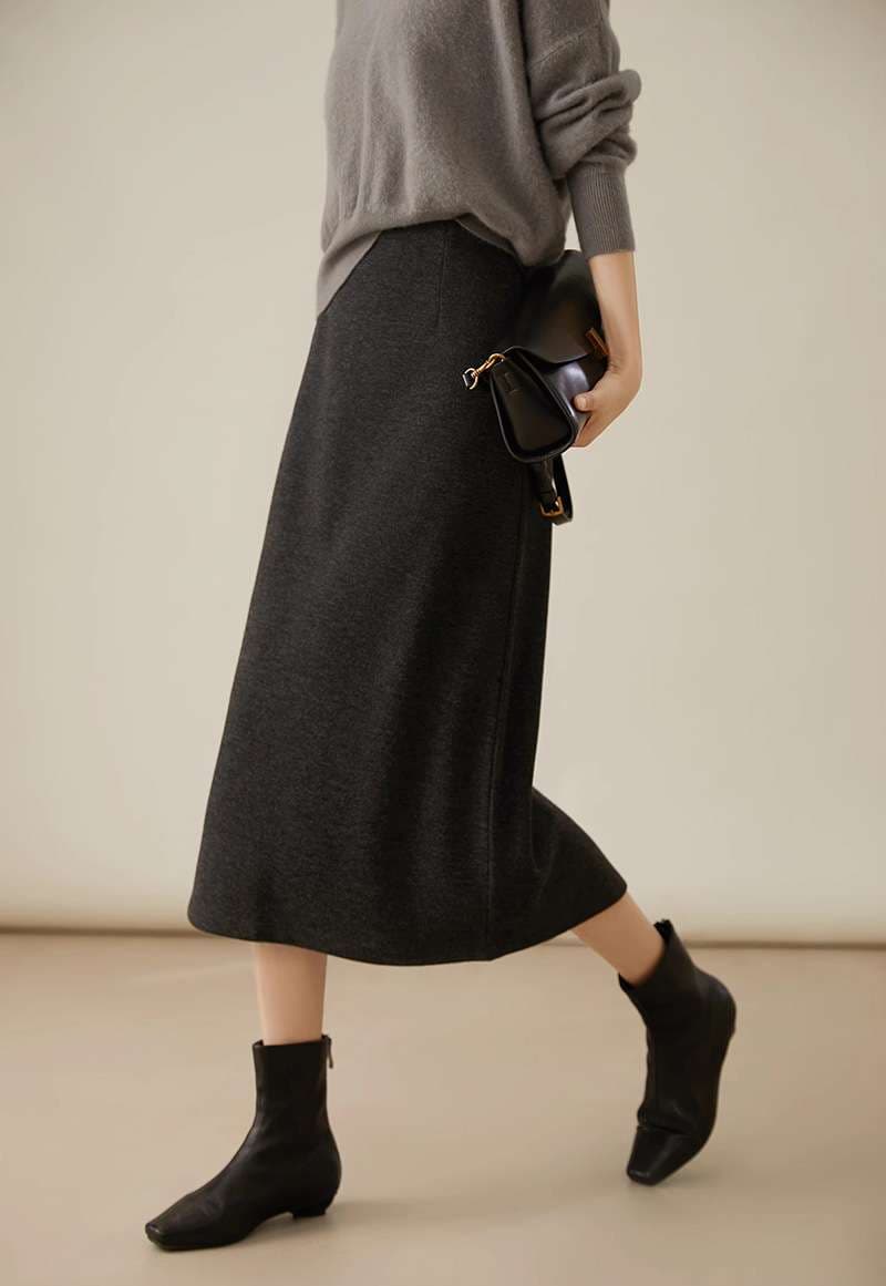 イエベ秋服　シンプル ストレッチ ロングスカート