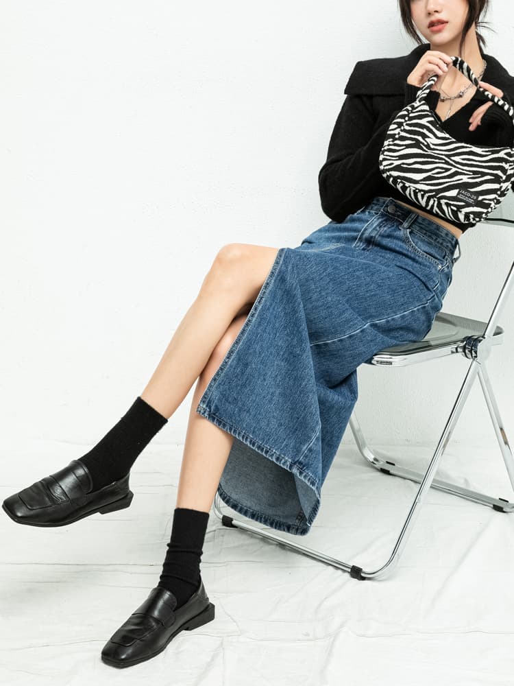 イエベ秋服　スリット入り ロングデニムスカート