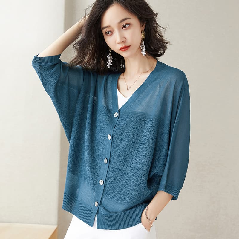 イエベ春/イエベ秋服　透明感あふれる七分袖ニット