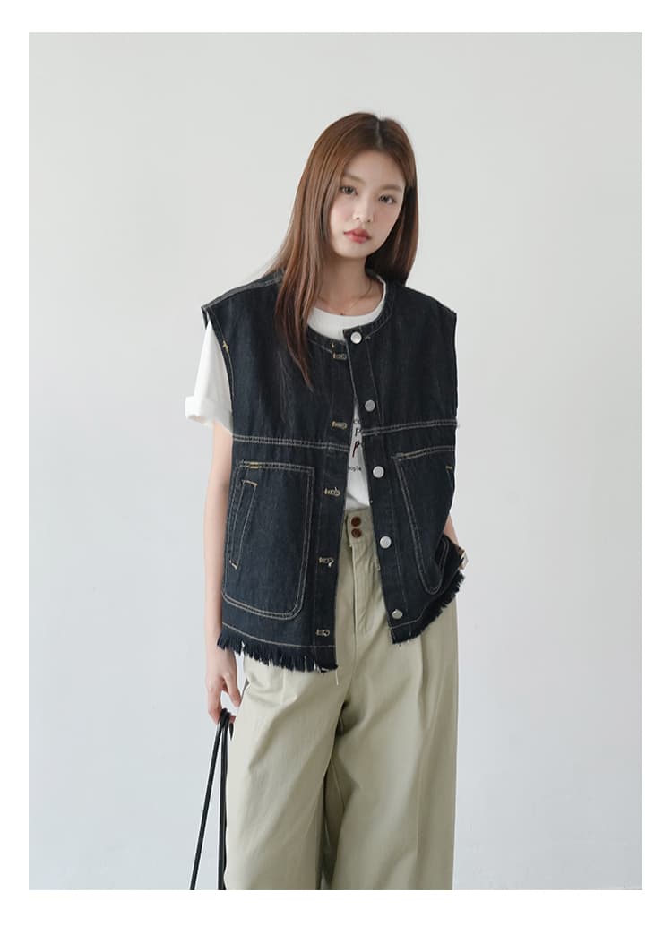 イエベ秋服　断ち切りフリンジ デニムベスト