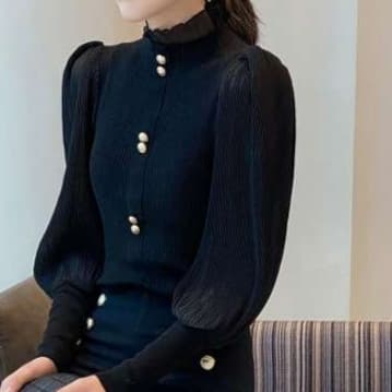 イエベ春/イエベ秋服　エレガントリブ編み立ち襟ブラウス