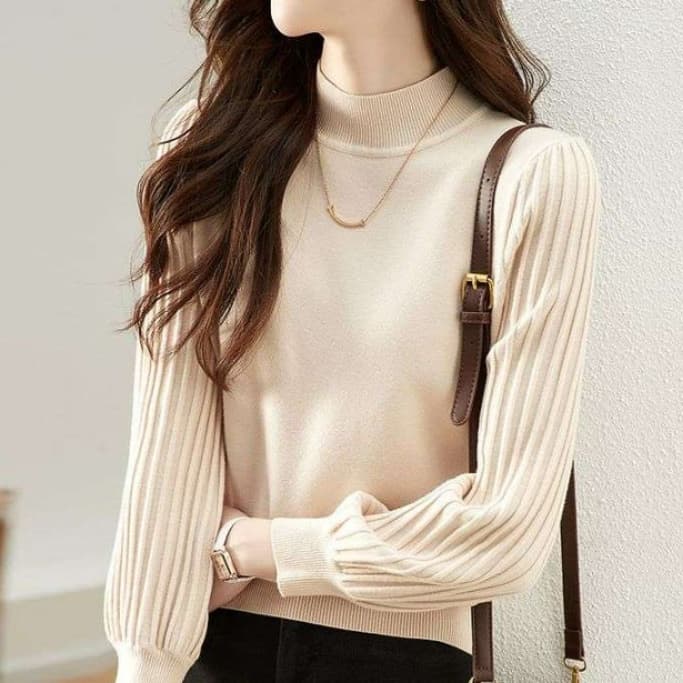 イエベ春/イエベ秋服　ふんわり袖モックネックニット