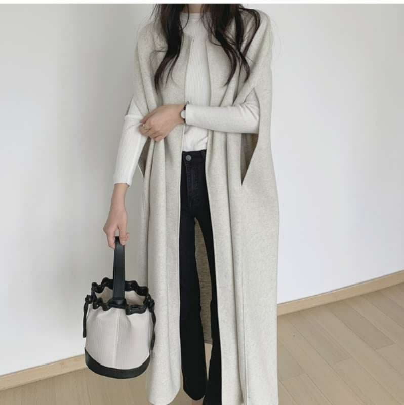 イエベ春/イエベ秋服　なめらかシルエット ケープコート