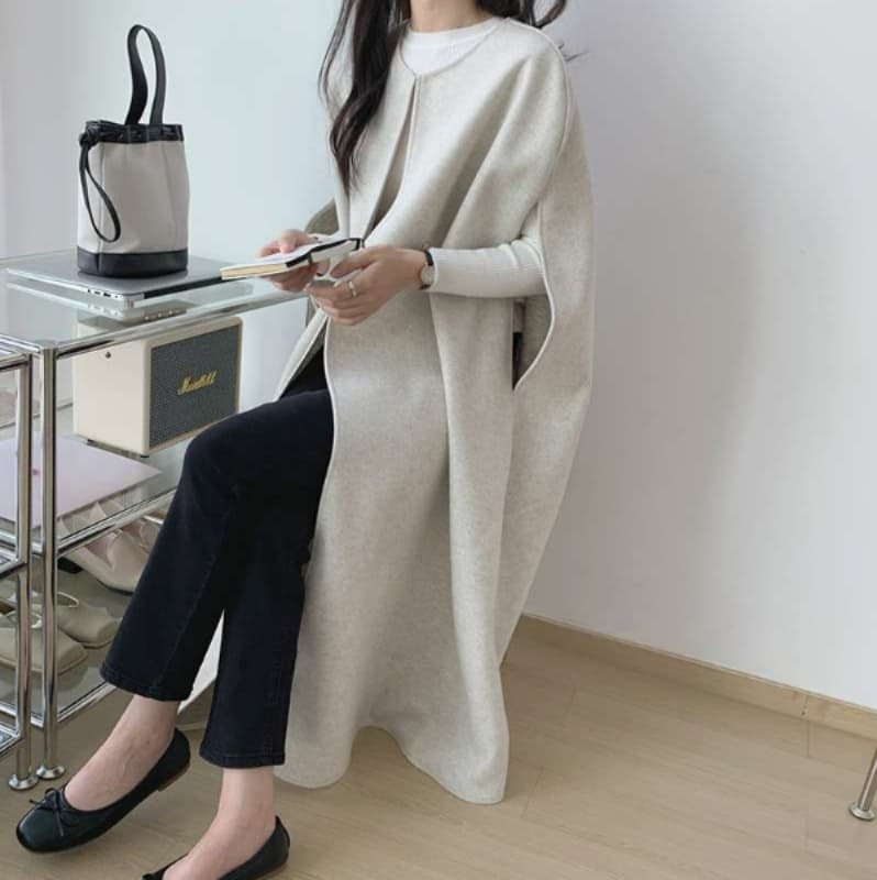 イエベ春/イエベ秋服　なめらかシルエット ケープコート