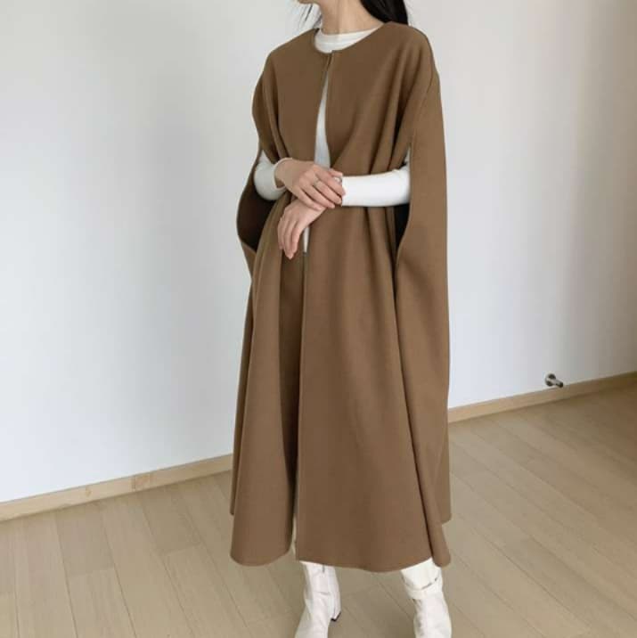イエベ春/イエベ秋服　なめらかシルエット ケープコート