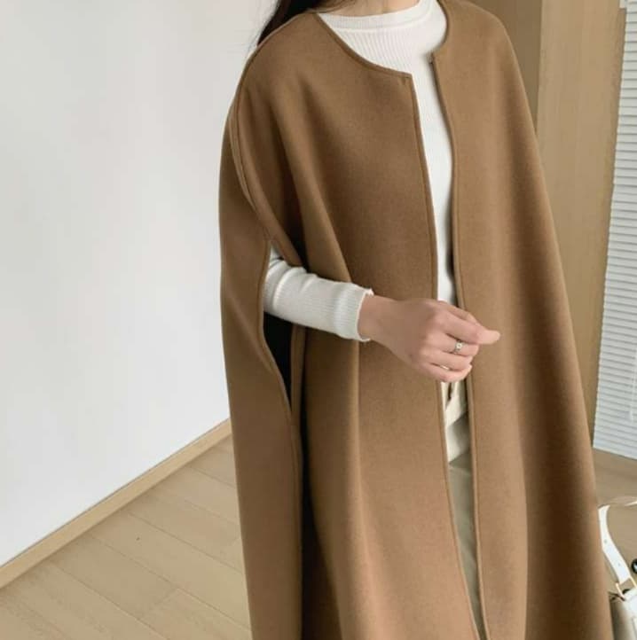 イエベ春/イエベ秋服　なめらかシルエット ケープコート