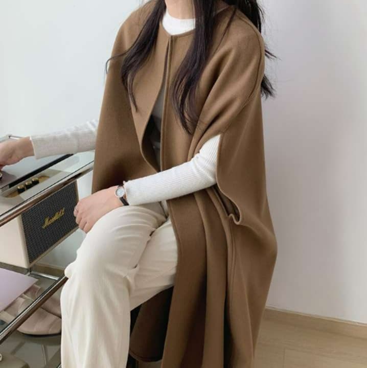 イエベ春/イエベ秋服　なめらかシルエット ケープコート