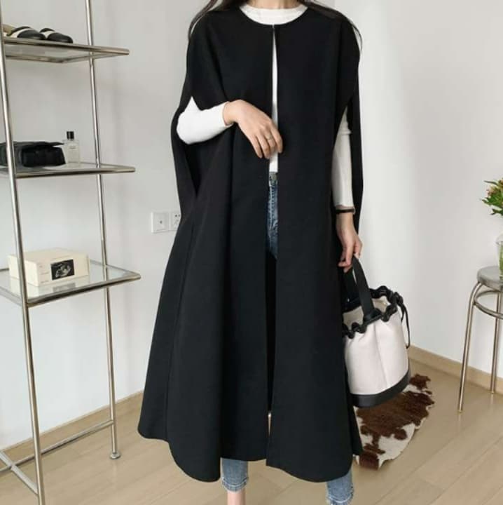 イエベ春/イエベ秋服　なめらかシルエット ケープコート