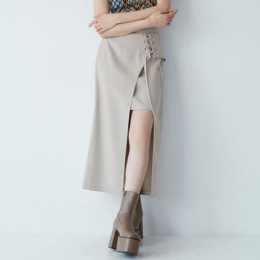 イエベ春/イエベ秋服　編み上げスリットスカート