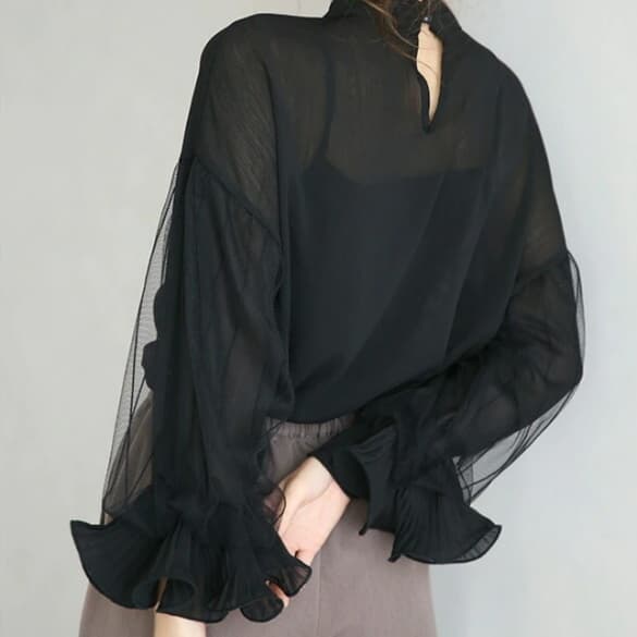 イエベ春/イエベ秋服　シアーボリューム袖ブラウス
