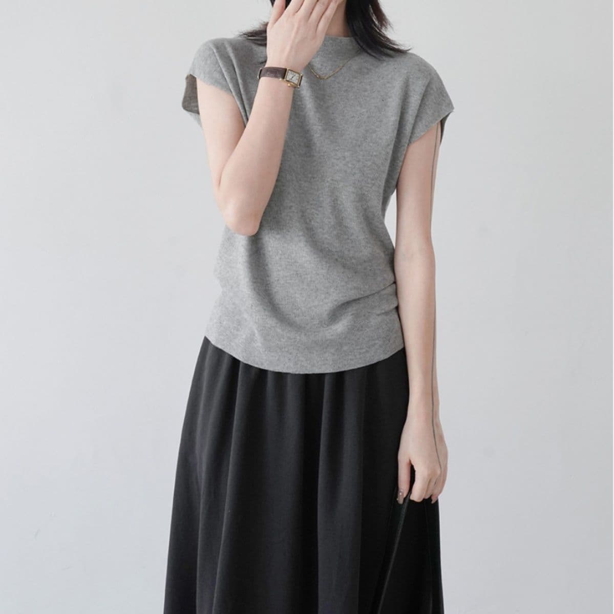 イエベ春/イエベ秋服　ほっそり見せ長身キャップスリーブ