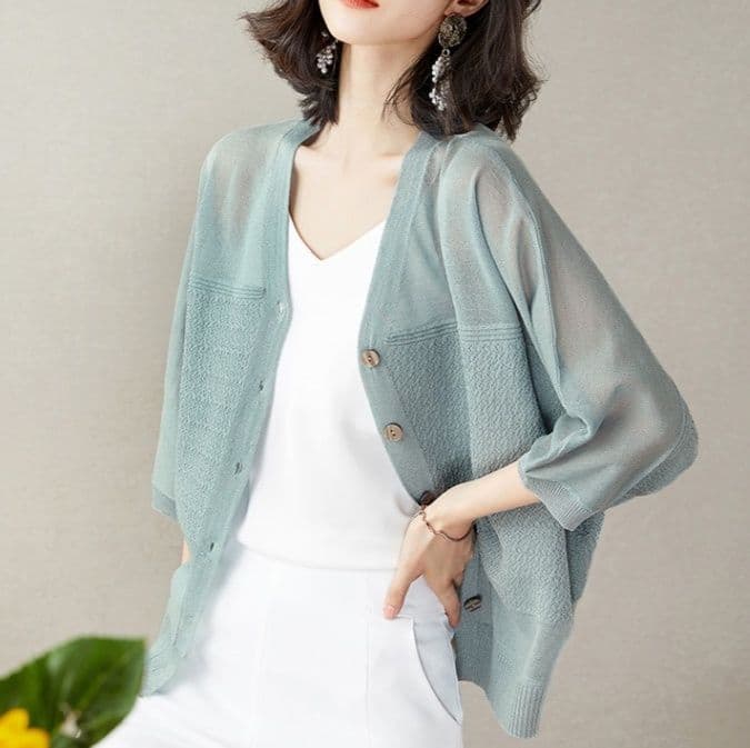 イエベ春/イエベ秋服　透明感あふれる七分袖ニット