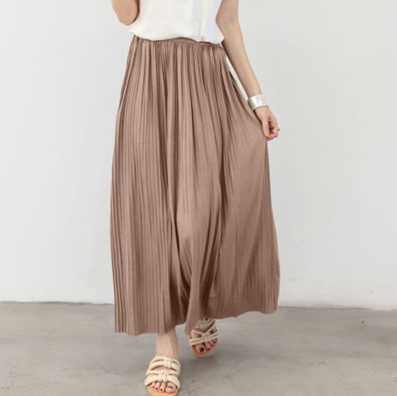 イエベ春/イエベ秋服　優雅な揺れ感 ロングプリーツスカート