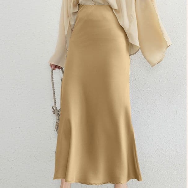 イエベ春/イエベ秋服　しなやかマーメイドラインスカート