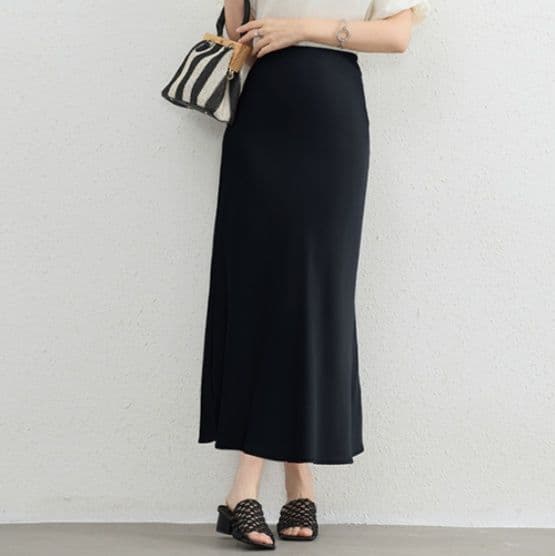 イエベ春/イエベ秋服　しなやかマーメイドラインスカート