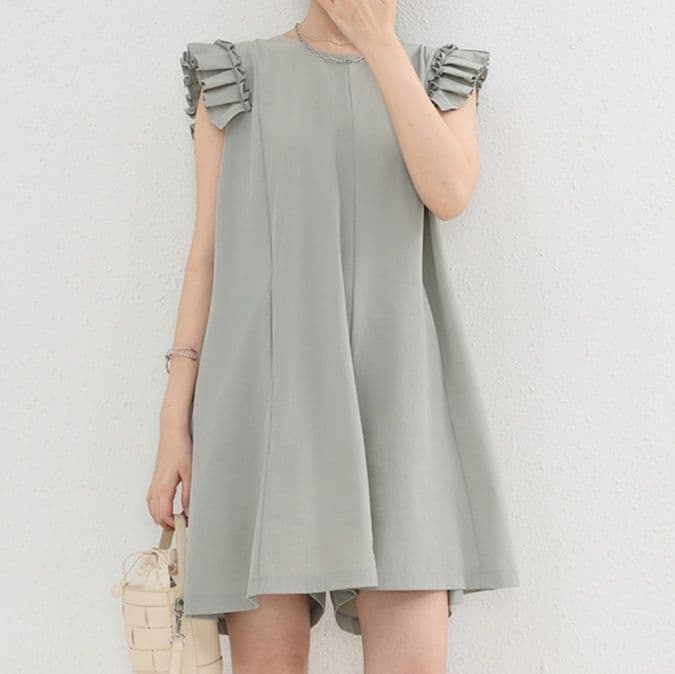 イエベ秋服　プリーツ袖オールインワン