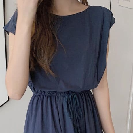 イエベ春/イエベ秋服　優美な佇まい フレアロングワンピース