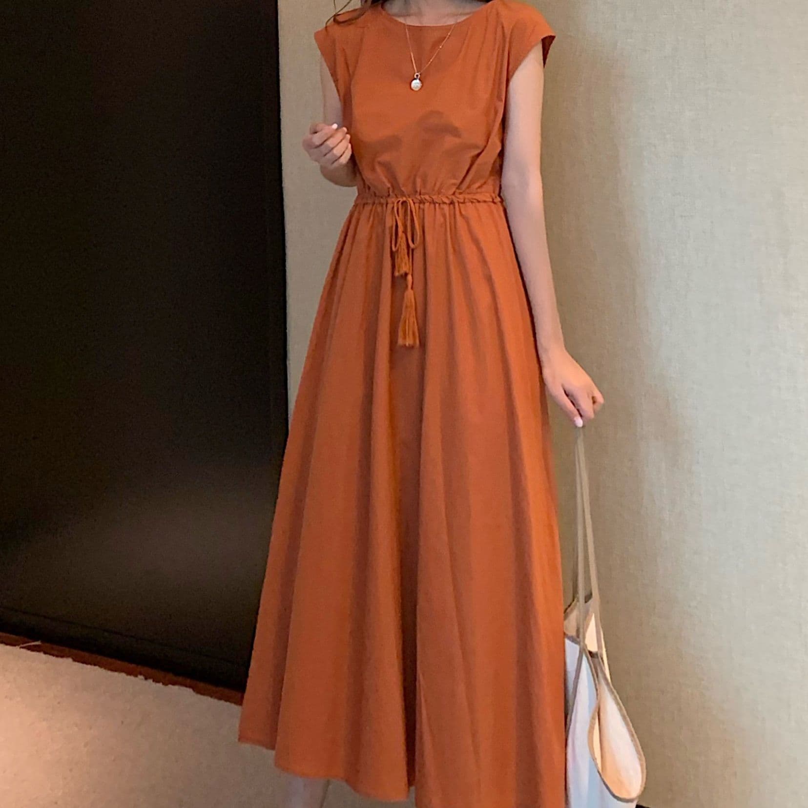 イエベ春/イエベ秋服　優美な佇まい フレアロングワンピース