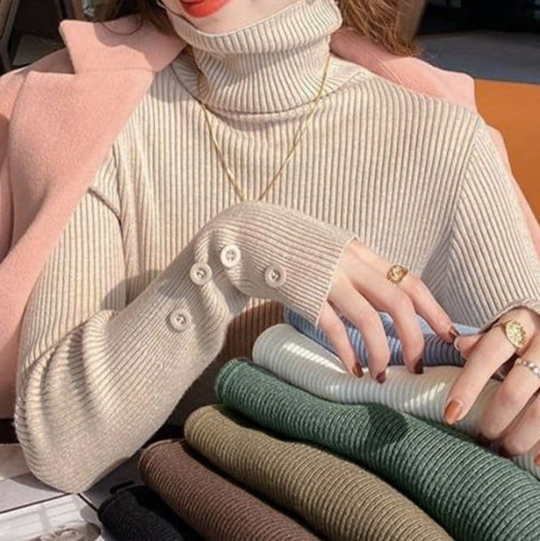 イエベ春/イエベ秋服　袖ボタン付きハイネックニット長袖リブトップス