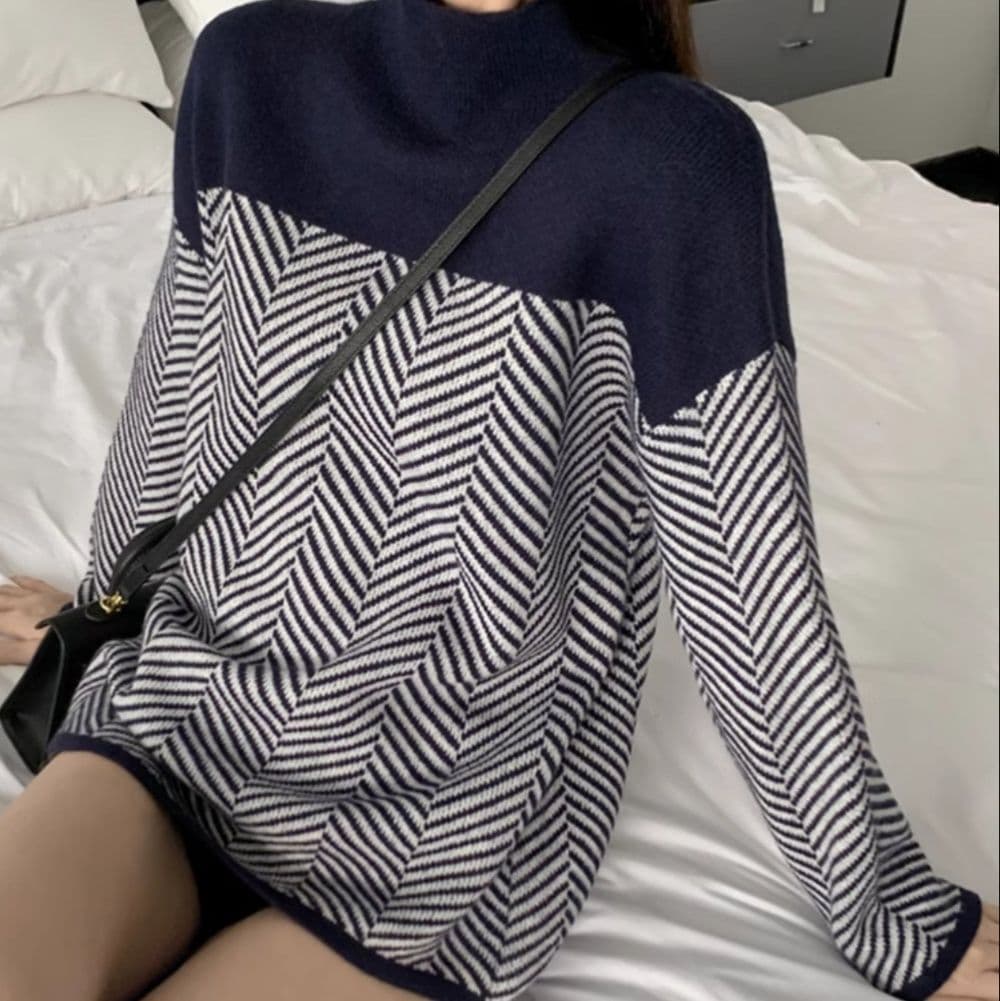 イエベ春/イエベ秋服　幾何学模様ニットセーター プチハイネック 秋冬