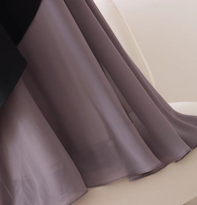 イエベ春/イエベ秋服　アシンメトリー重ね切替ワンピース