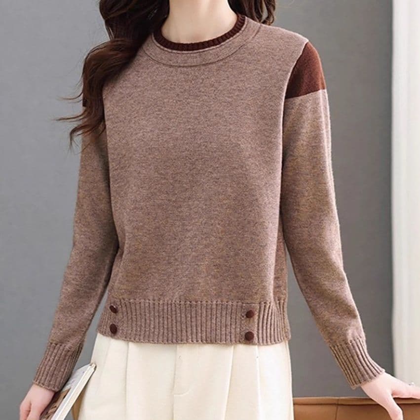 イエベ春/イエベ秋服　配色切り替えボタン装飾プルオーバーニット