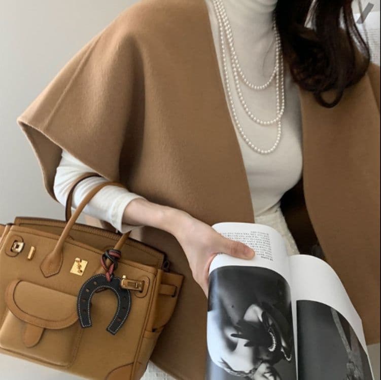 イエベ春/イエベ秋服　上品な大人のゆったり袖なしウールベスト