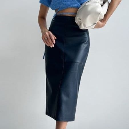イエベ春/イエベ秋服　本格レザー調ハイウエストタイトスカート
