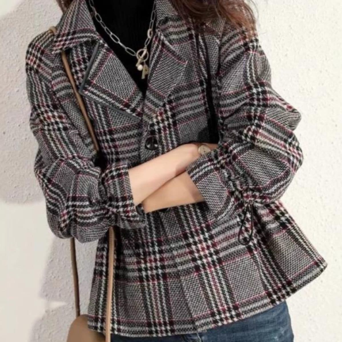 イエベ秋服　格子柄ダブルボタンショート丈テーラードジャケット