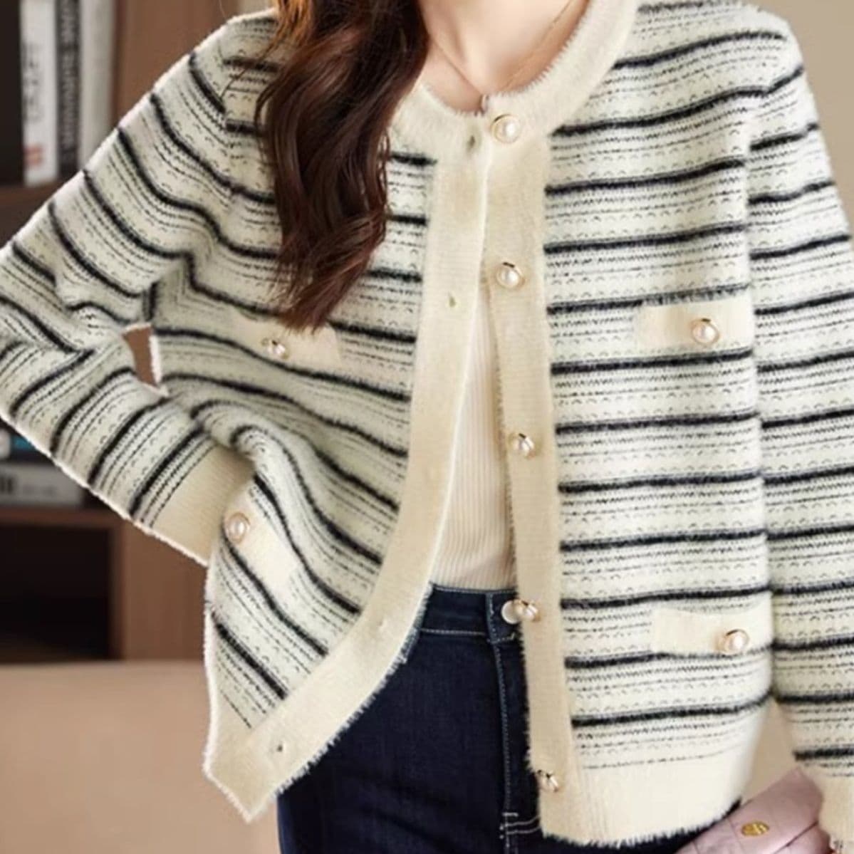 イエベ春/イエベ秋服　上品ボーダー編みふわもこ前開きカーディガン