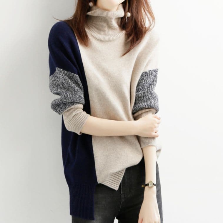 イエベ春/イエベ秋服　配色切替えタートルネック長袖ニット