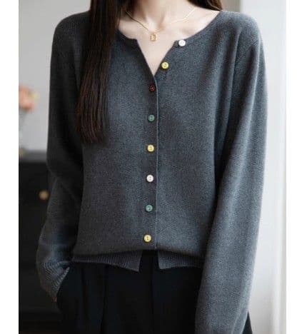 イエベ春/イエベ秋服　マルチボタン配色カーディガン