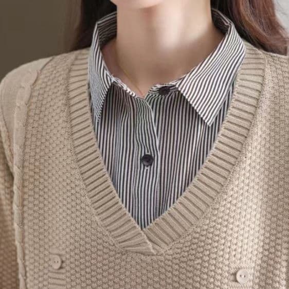 イエベ春/イエベ秋服　襟付きシャツ重ね着風ニット