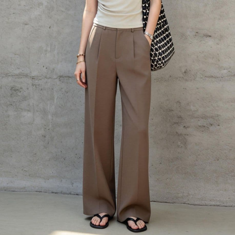 イエベ春/イエベ秋服　ハイウエストセンタープレスワイドストレートパンツ