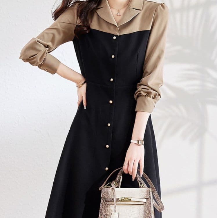 イエベ秋服　　 配色切替襟付きフレア膝丈ワンピース