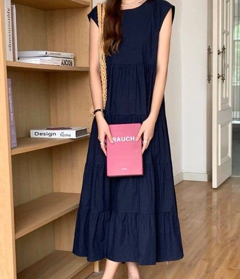 イエベ春服　ティアードフリルノースリーブマキシ丈ワンピース