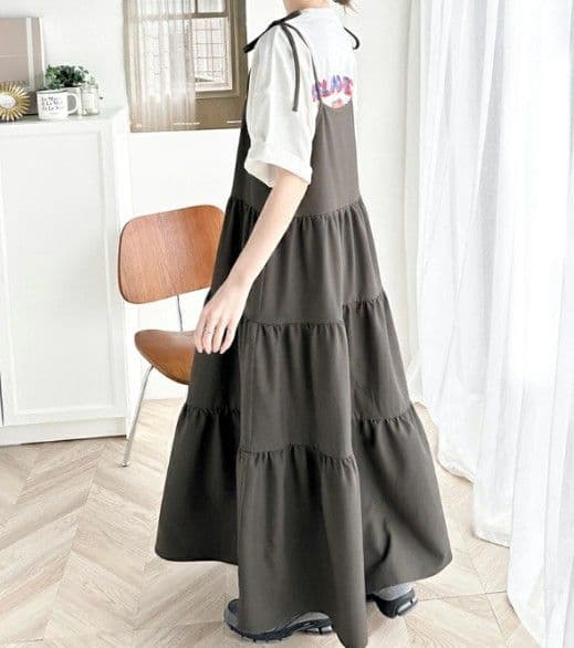 イエベ春/イエベ秋服　肩リボン付きティアードキャミソールワンピース