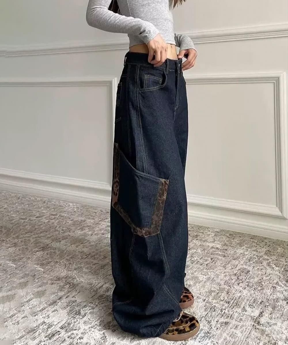 イエベ秋服　デニム カーブ ハイウエスト ストレートパンツ