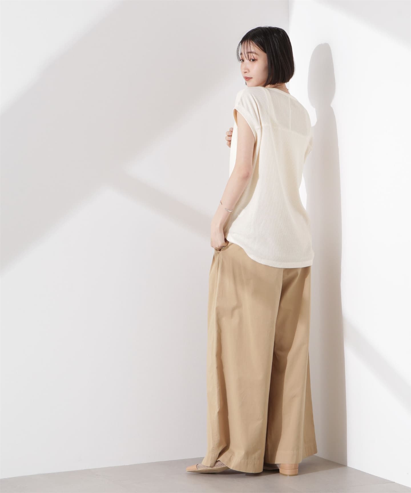 イエベ春/イエベ秋服　涼やかワッフル編みヘンリーネックＴシャツ