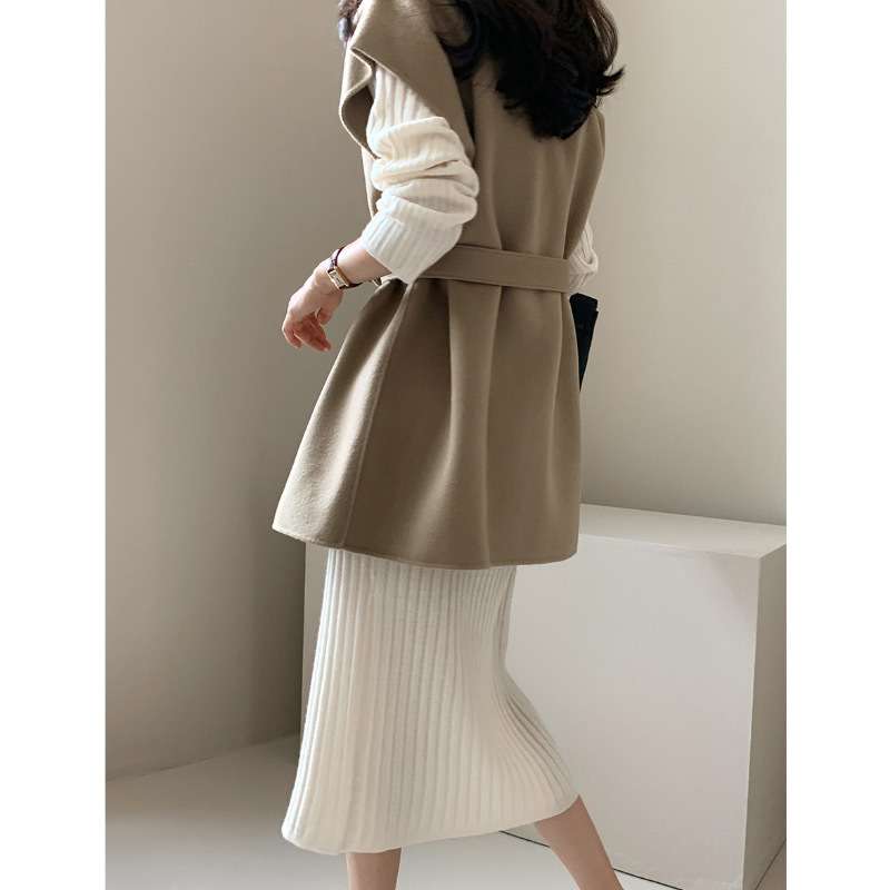 イエベ春/イエベ秋服　ベルト付きベストジャケット