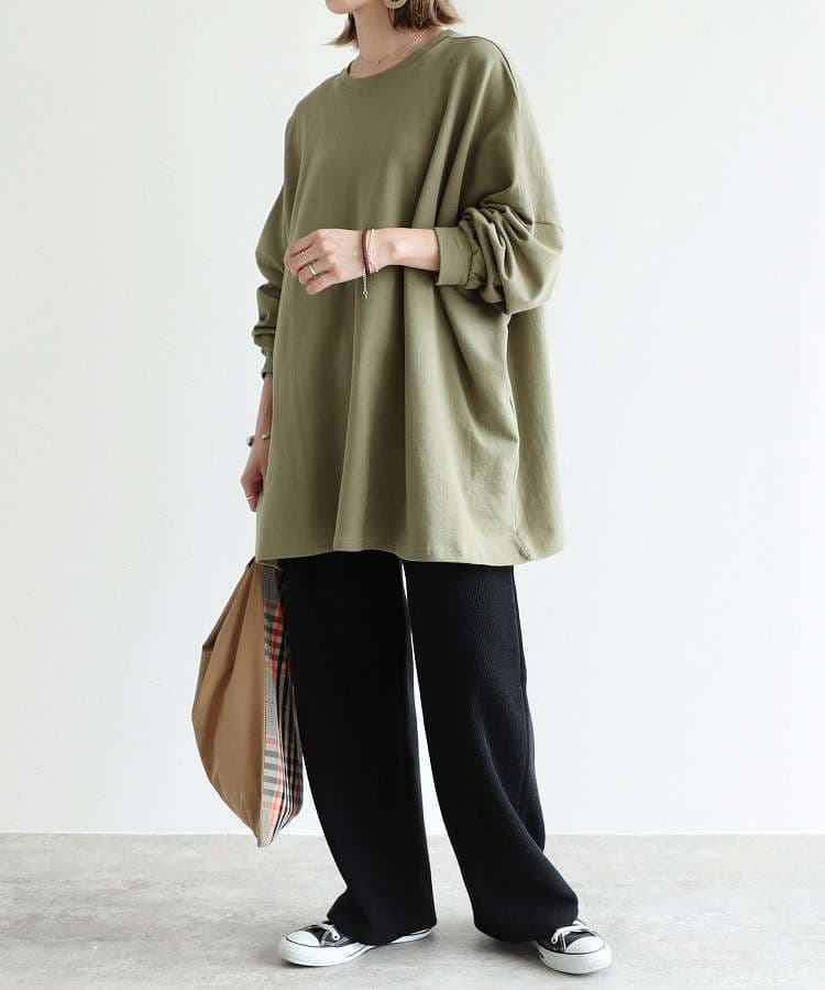 イエベ春/イエベ秋服　ゆったりシルエットの大人プルオーバー