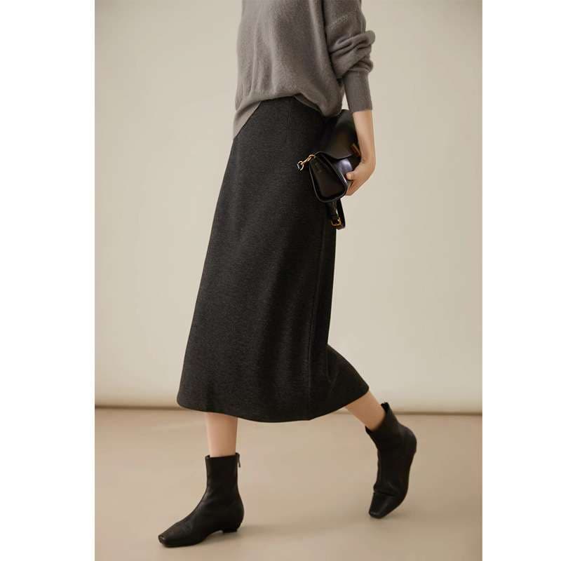 イエベ秋服　シンプル ストレッチ ロングスカート