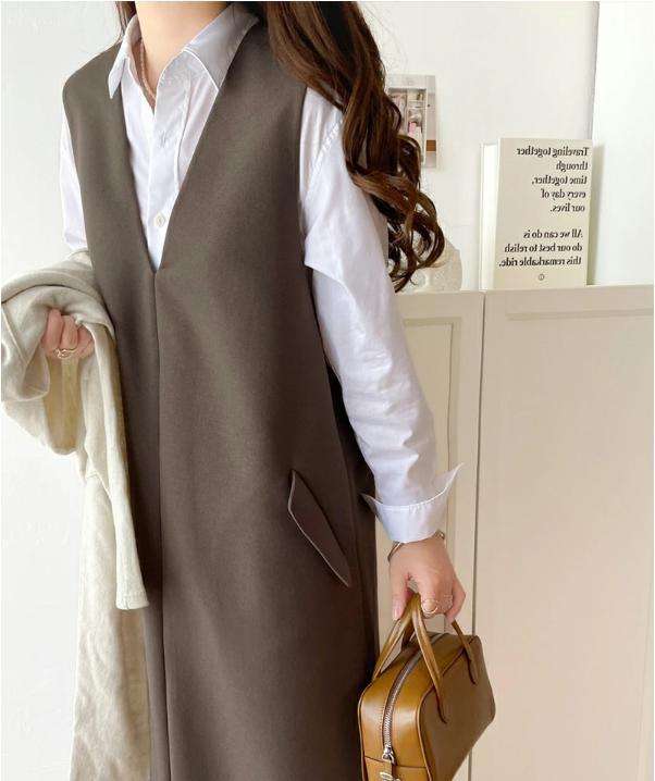 イエベ秋服　シンプル一枚仕立てベストワンピース