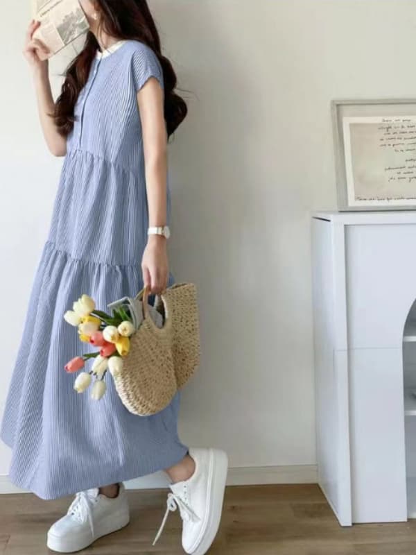 イエベ春/イエベ秋服　爽やか縦縞ティアードワンピース