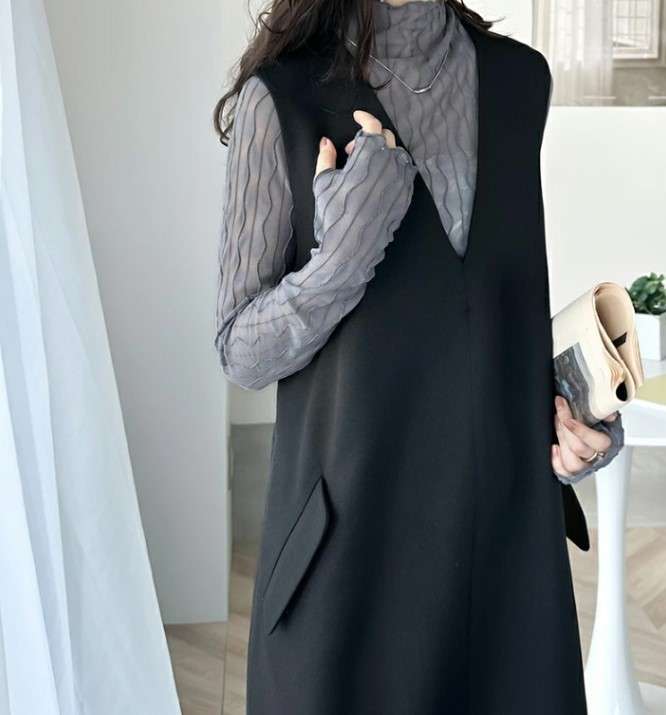 イエベ秋服　シンプル一枚仕立てベストワンピース