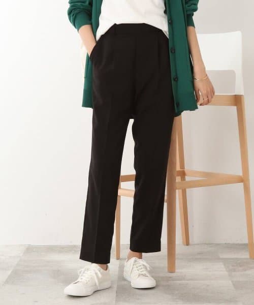 イエベ春/イエベ秋服　スタイリッシュテーパードパンツ