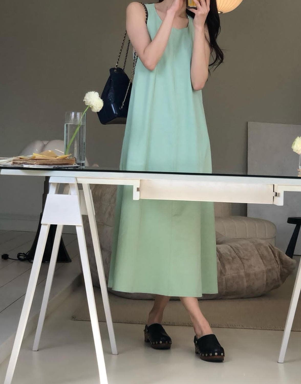 イエベ服　韓国風ノースリーブワンピース 上品ロング丈